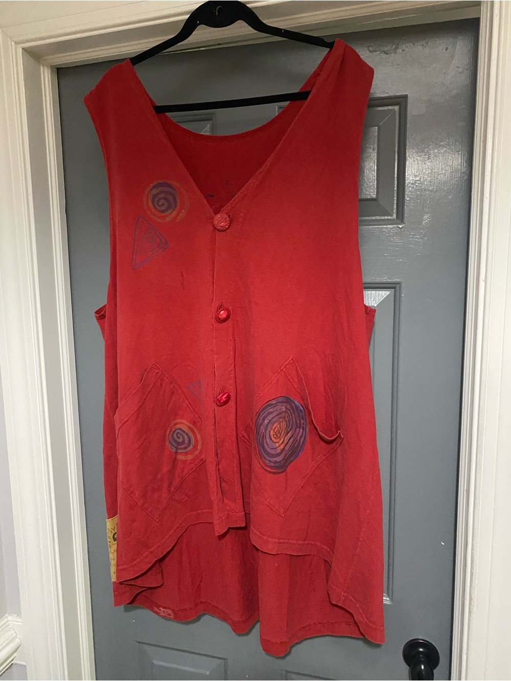 Blue Fish Vintage Red Button-Front Sleeveless Tunic with Artistic Swirl Accents